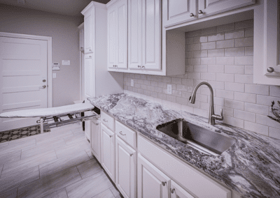 laundry room in luxury home oaks development company