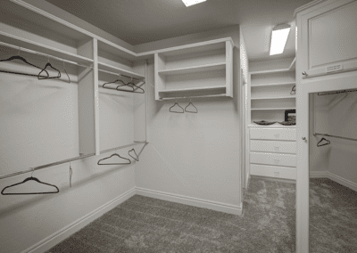 walk-in closet oaks development home
